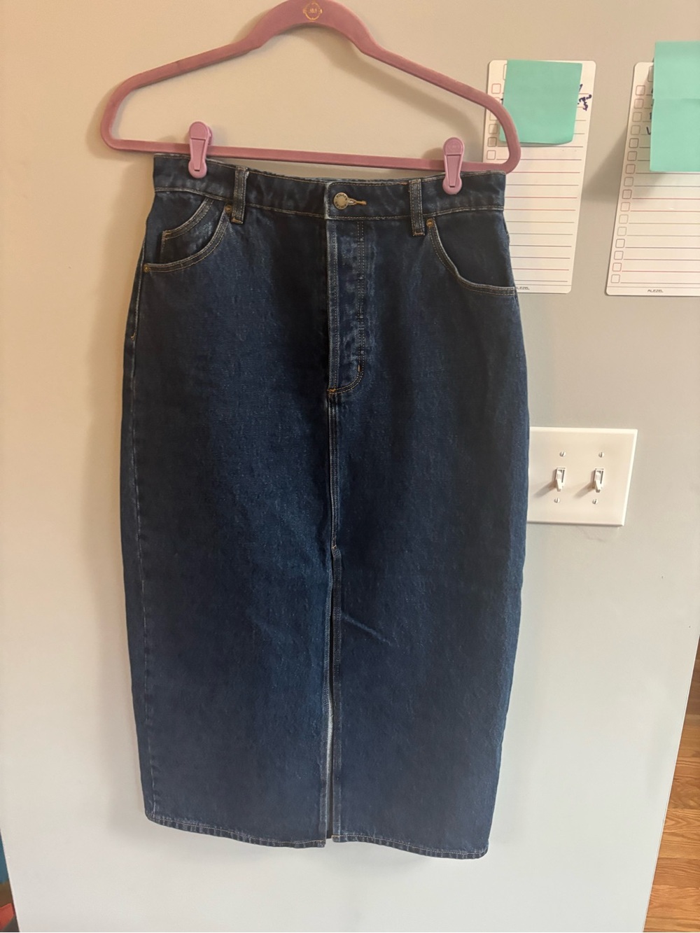 Rolla’s Midi Denim Skirt